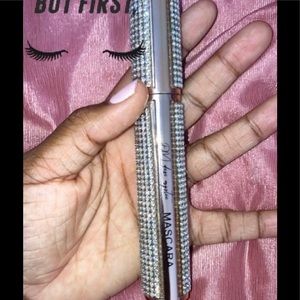 4D mascara